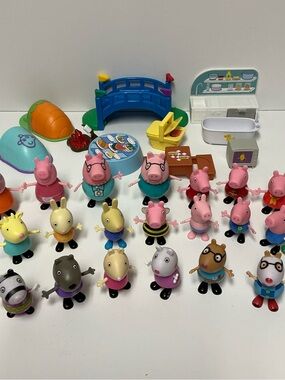 Peppa Pig Figures & Accessories Lot